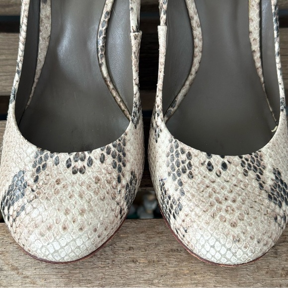 Tory Burch Astoria Snake-Print Wedge Pump Size 8 A30 - Picture 4 of 10